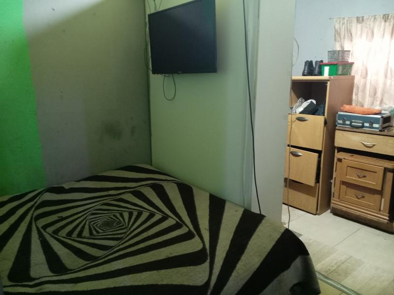 3 Bedroom Property for Sale in Lavender Hill Western Cape